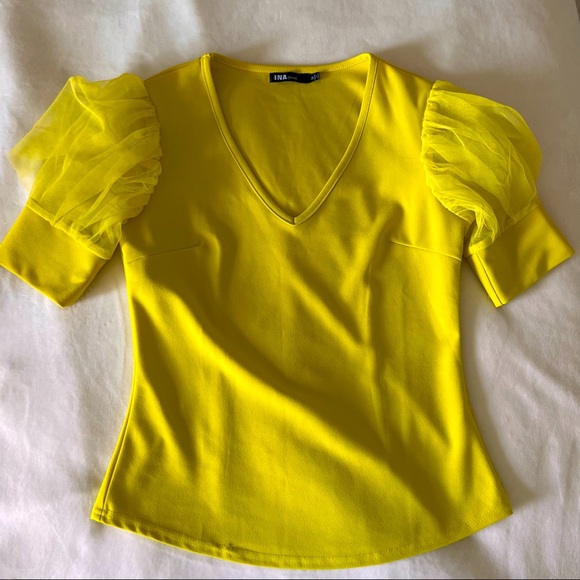 Bright Puff Sleeve Beautiful Top Stretchy Material - Picture 8 of 12